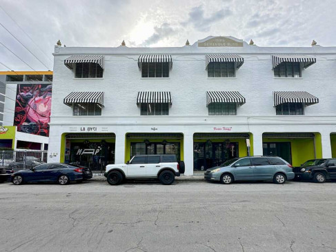 Office: 114 NW 25th St, Miami, FL 33127