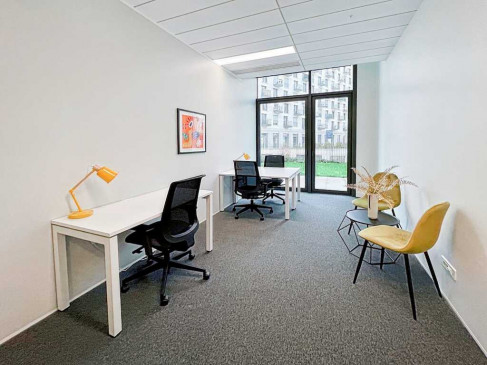 Office: 25 allée Rose Dieng-Kuntz, Paris, 75019