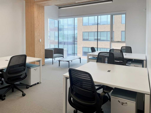 Office: 80 Atlantic Avenue, Toronto, M6K 1X9