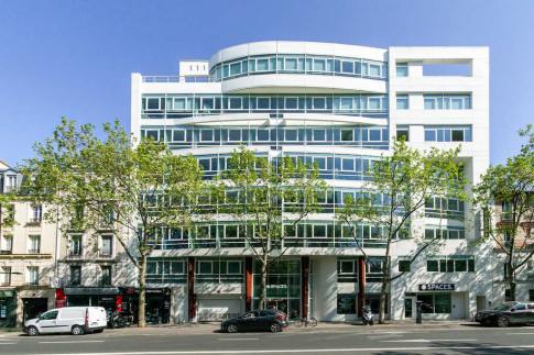 Office: 90-92 Route de la Reine, Boulogne-Billancourt, 92100