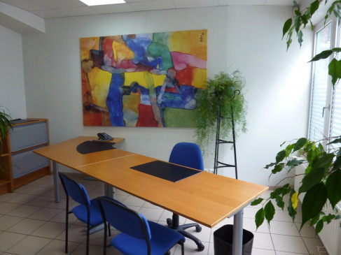 Office: City Center, Rue Des Jacobins, Amiens, 80000