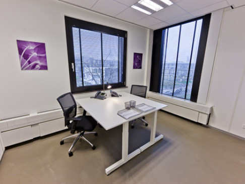 Office: se Bos, Cuserstraat 93, Amsterdam, 1081 CN