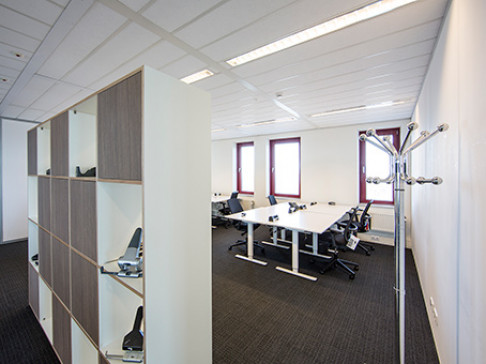 Office: Sloterdijk Teleport Towers, Kingsfordweg 151, Amsterdam, 1043GR