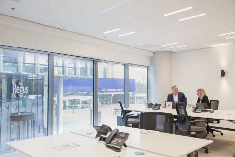 Office: South Axis Ito, Gustav Mahlerplein, Amsterdam, 1082 MA