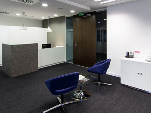 Office: Apollo, Prievozsk, Bratislava, 821 09