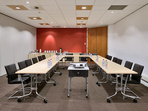 Office: Brussels, Airport Meeting Centre, Brussels Airport, Zaventem, 1930