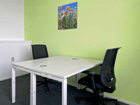 Office: Sottopassaggio Mario Saggin 2, Padua, 35131