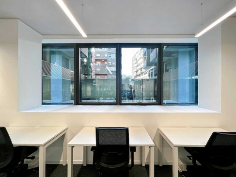 Office: Via Crescenzo del Monte, 29, Rome, 00153