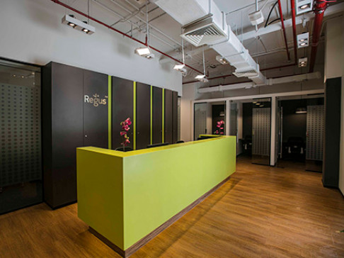 Office: The Pearl, Qanat Quartier, Doha