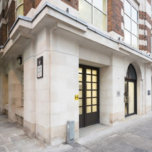 Office: Farringdon Street, London, EC4A