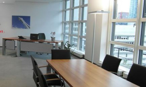 Office: Mainzer Landstrabe, Frankfurt, 60325