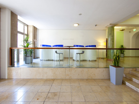 Office: Skyper Villa, Ground Floor, Frankfurt, 60329