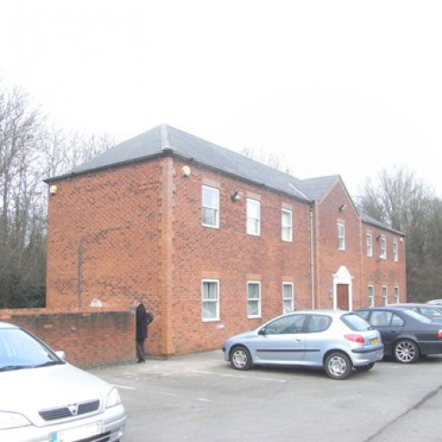 Office: Harlaxton Road, Grantham, NG31