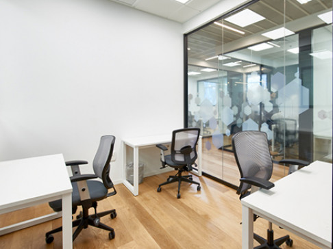 Office: Oxygen, Maskit st 12, Herzliya, 4673312