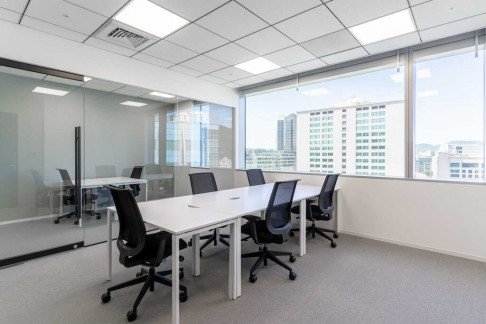 Office: 11F, No. 335, Ruiguang Road, Taipei City, 114