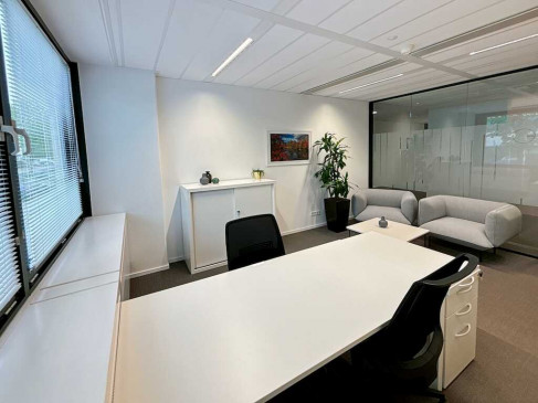 Office: Saturnusstraat 46-62, Hoofddorp, 2132 HB