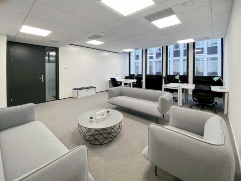 Office: 143 boulevard René Cassin, Nice, 06200