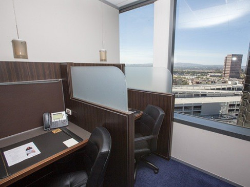 Office: Towers, Orange County, Von Karman Avenue, Irvine, CA 92612