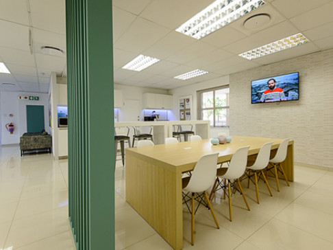 Office: Johannesburg, Cedarwoods, 33 Ballyclare drive, Bryanston