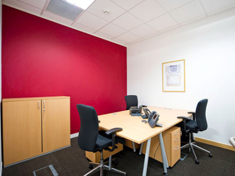 Office: Lanarkshire Eurocentral, Maxim Business Park, Motherwell, ML1 4WR