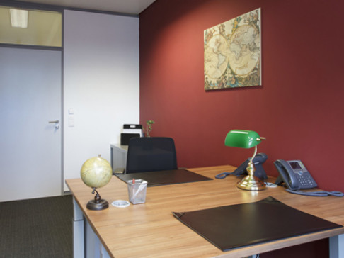 Office: Kirchberg City Centre - Eolis Square, Regus Kirchberg City Centre, Luxembourg, L-2540