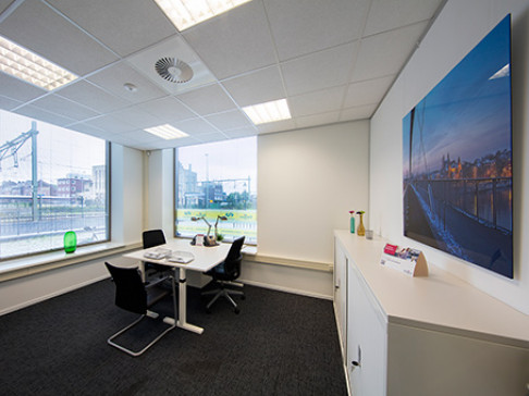 Office: City Centre, Stationsplein 8-K, Maastricht, 6221 BT