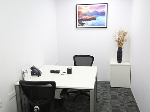 Office: Hiranandani - Thane, Tiffany, 1st floor, Hiranandani Road, Mumbai, 400607