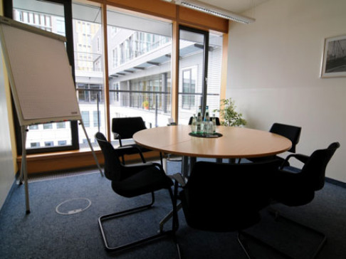 Office: Laim, Landsberger Str 302, Munich, 80687