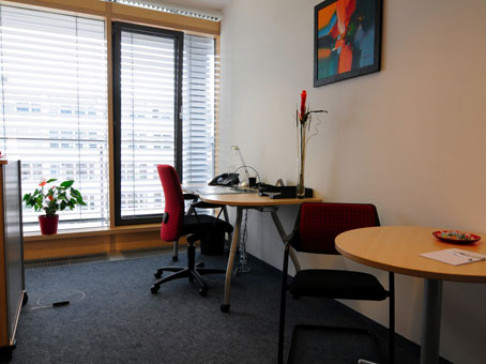 Office: Laim, Landsberger Str 302, Munich, 80687