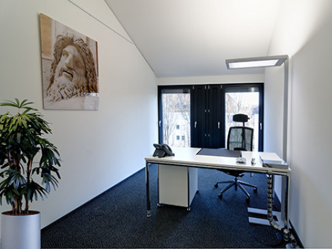 Office: Leopoldstrasse, Munich, 80802