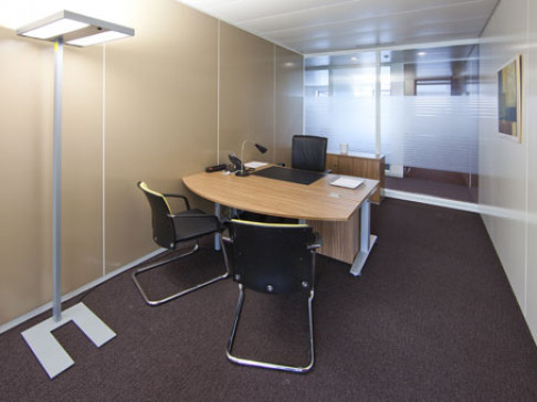 Office: Nyon Business Park, Route de Crassier 7, Nyon, CH-1262