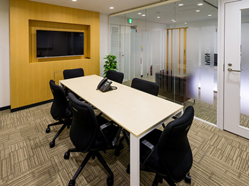 Office: Hawk City Naha, 4F & 5F, Hawk City Naha Building, Okinawa, 900-0014