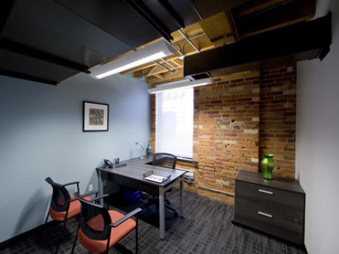 Office: Ontario, King West, 500 King Street West, Toronto, M5V 1L9