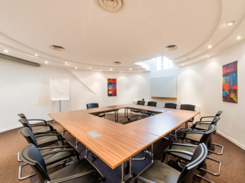 Office: Champs Elys, Rond-Point des Champs-Elys, Paris, 75008