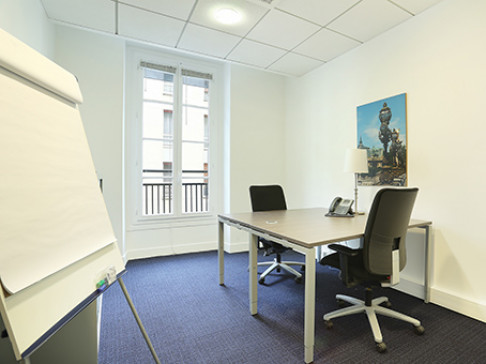 Office: Haussmann, 18 rue Pasquier, Paris, 75008