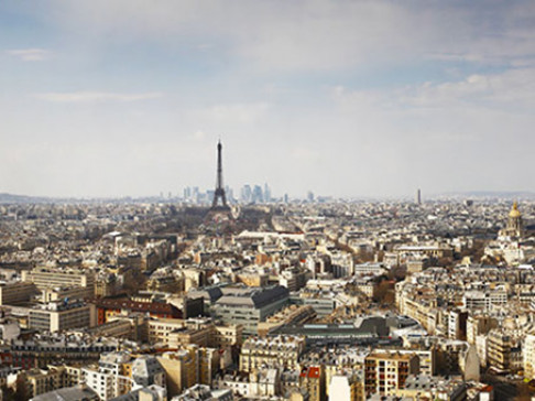 Office: Tour Montparnasse, 33 avenue du Maine, Paris, 75015