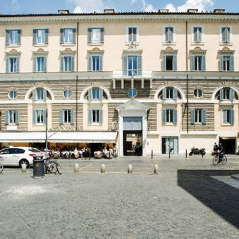 Office: Popolo, Palazzo Valadier, Rome, 187