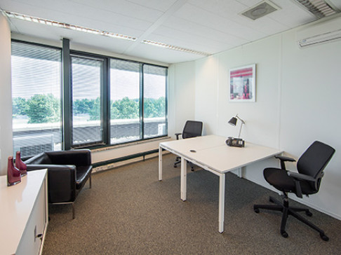 Office: Brainpark, Lichtenauerlaan 102-120, Rotterdam, 3062 ME