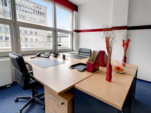 Office: onigstrasse, K, Stuttgart, 70173