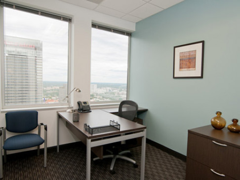 Office: Texas, Downtown Republic Center, 325 N. St. Paul Street, Dallas, TX 75201