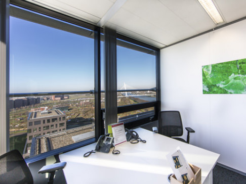 Office: WTC Papendorp, Utrecht, 3528 BJ