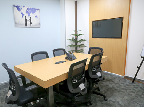 Office: Vasant square, Vasant Kunj, Level 3 Vasant Square Mall, New Delhi, 110070