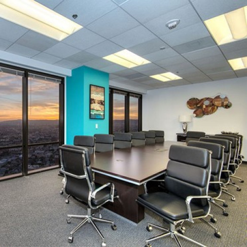 Office: West 7th St, Los Angeles, CA 90017